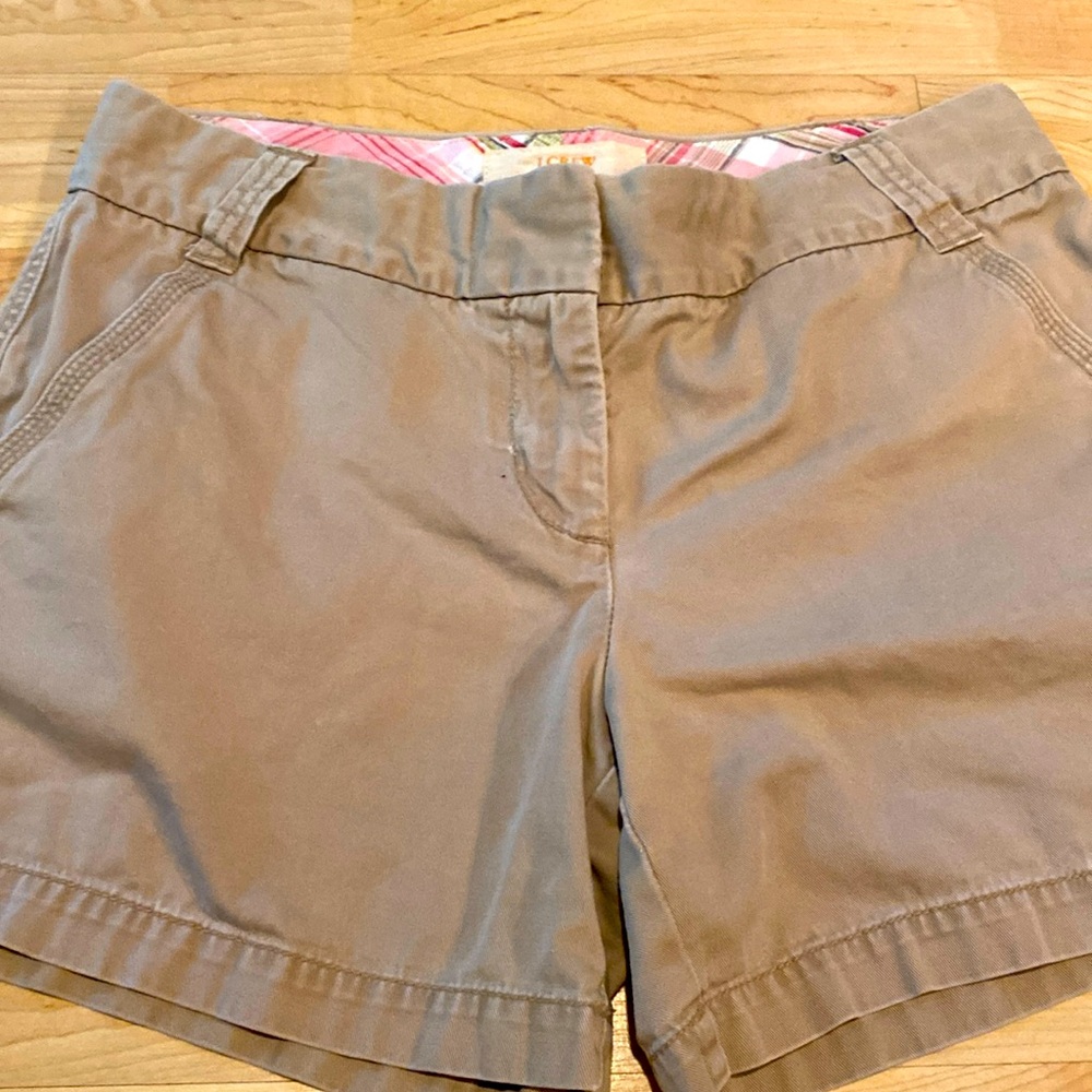 Women’s size 6 J. Crew khaki shorts